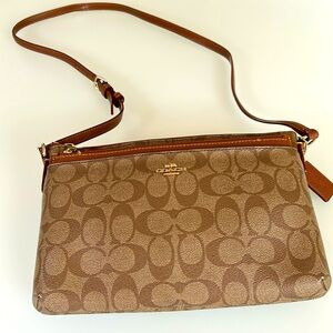 Signature Coach Crossbody